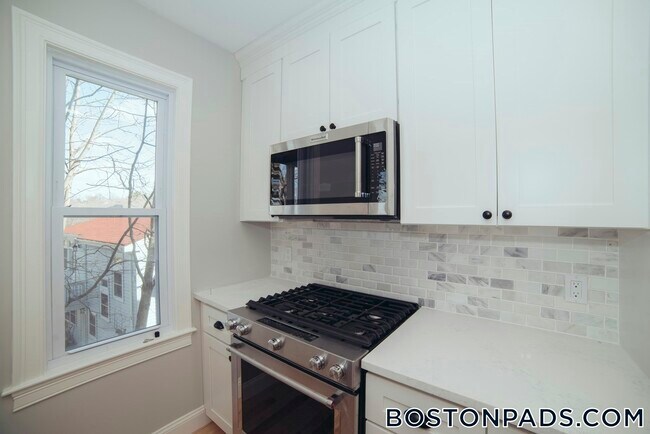 Photo - 10 Duffley Ct Unit 2