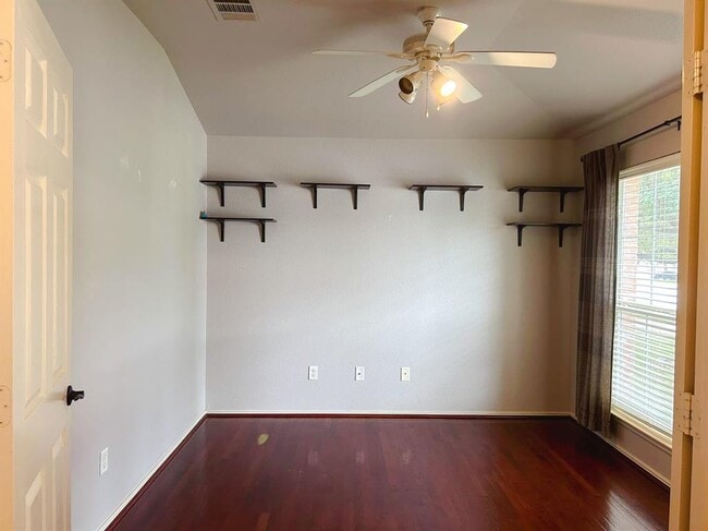 Photo - 3589 Rock Shelf Ln