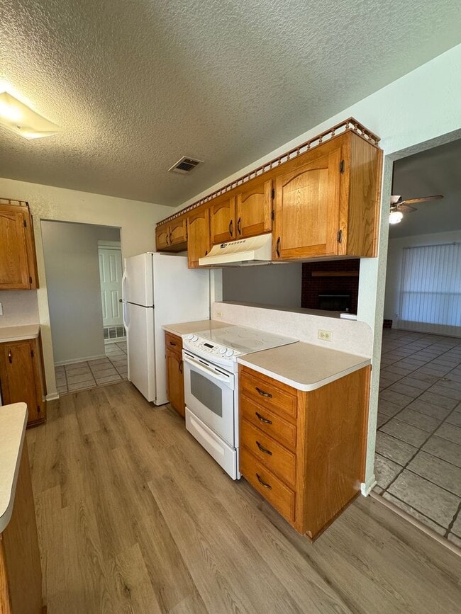 Photo - Charming 3-bedroom, 2-bath home offering peaceful country living on just under an acre.