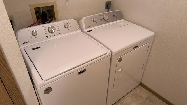 Photo - 803 W Main St