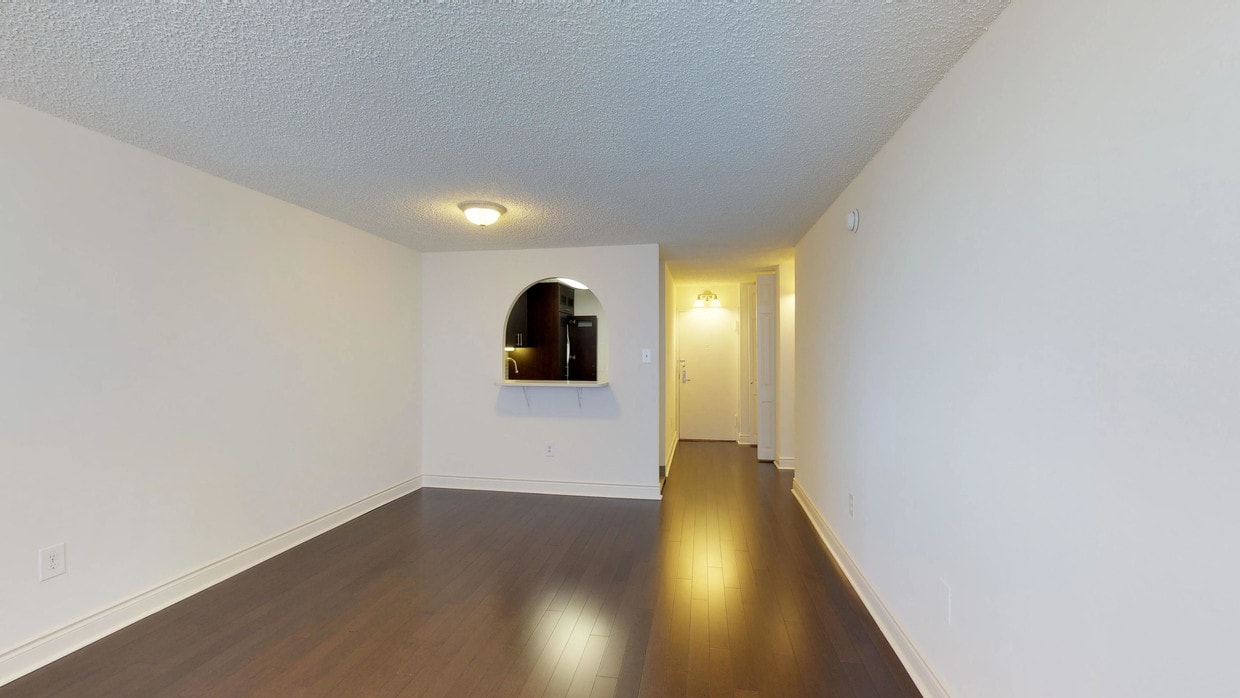 Photo - 1500 Locust Apartments