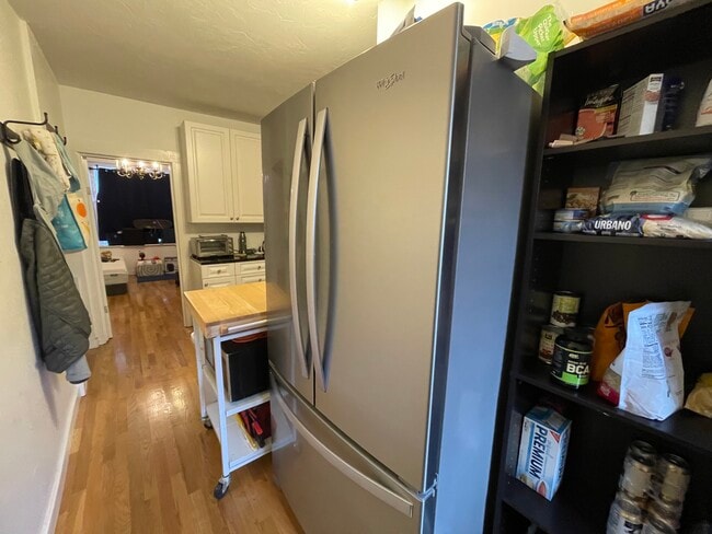 Photo - 682 Parker St Unit 2