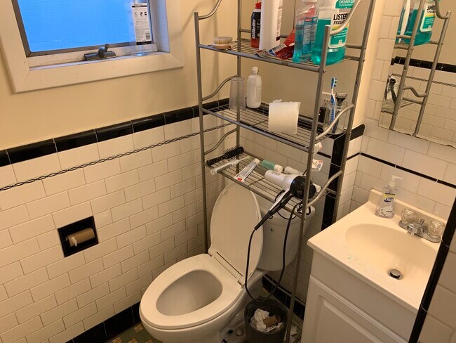 Photo - 258 Boston Ave Unit 3