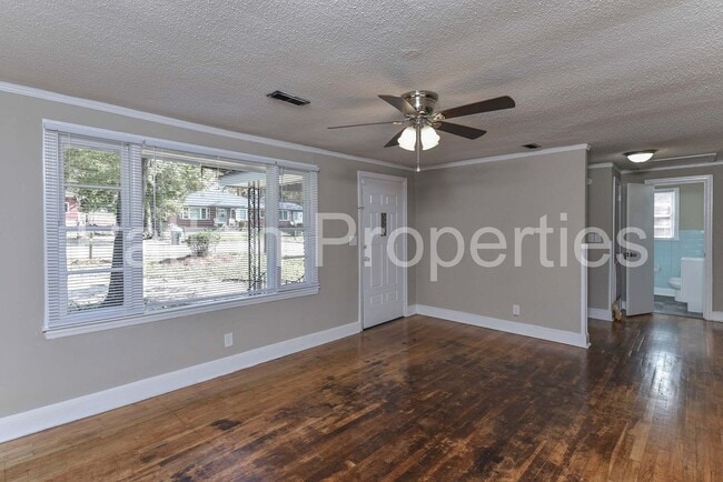Photo - Belmont Home