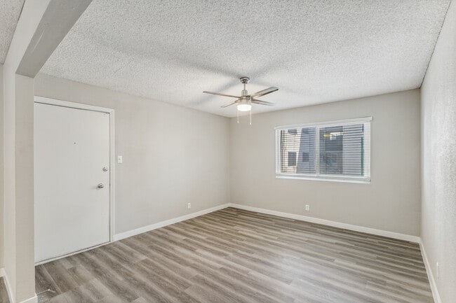 Photo - Tides on Cambridge