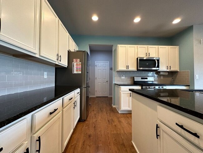 Photo - 15675 E 47th Dr