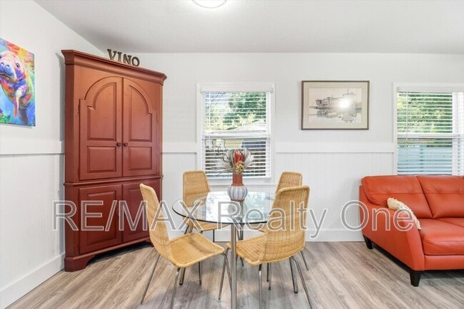 Photo - 750 NE 2nd Ave