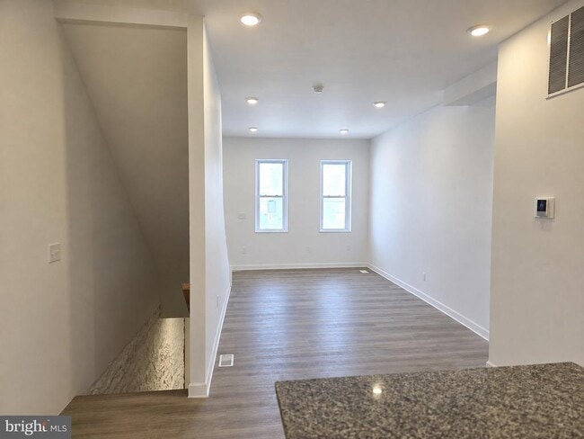 Photo - 4031 Park Heights Ave