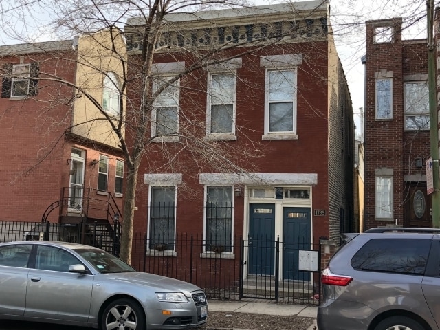 Photo - 1735 W Crystal St Unit 2F