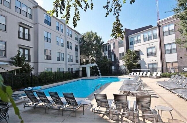 ¡Piscina comunitaria - 821 Ralph McGill Blvd NE Unidad 2308