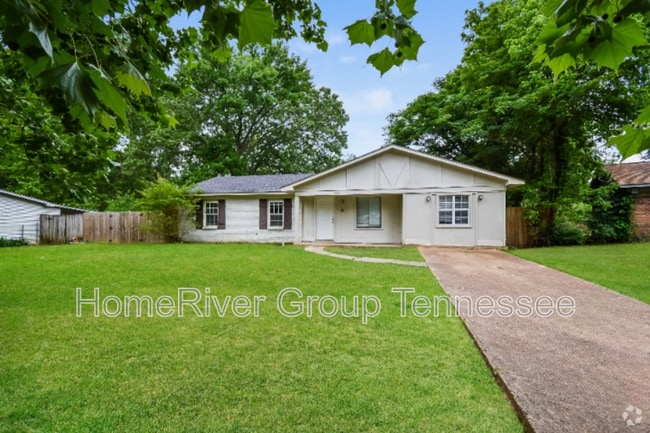 Building Photo - 5309 Longwood Cove Rental