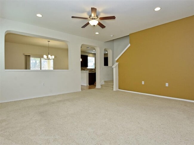 Photo - 6809 Sunderland Trail