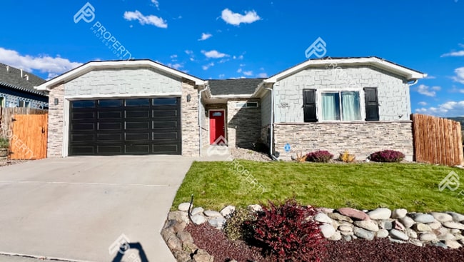 Beautiful 3 Bedroom Home in Silt - Beautiful 3 Bedroom Home in Silt