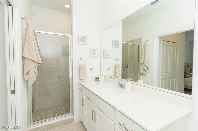 Building Photo - 5583 Double Eagle Cir Unit 4143