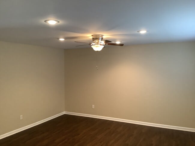 Photo - 11789 Holgate Dr