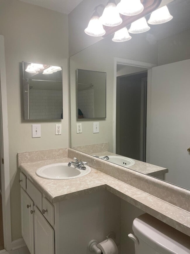 Photo - 6822 Glenridge Dr Unit C