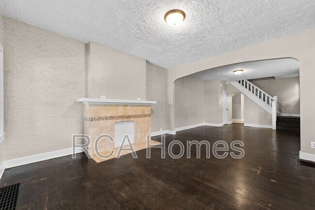 Photo - 2948 N Park Ave