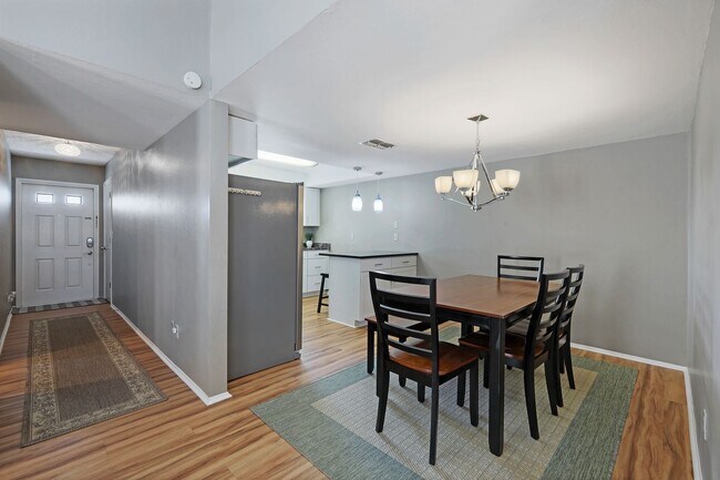 Photo - Furnished Gulf Access Canal Condo 2 bed wi...