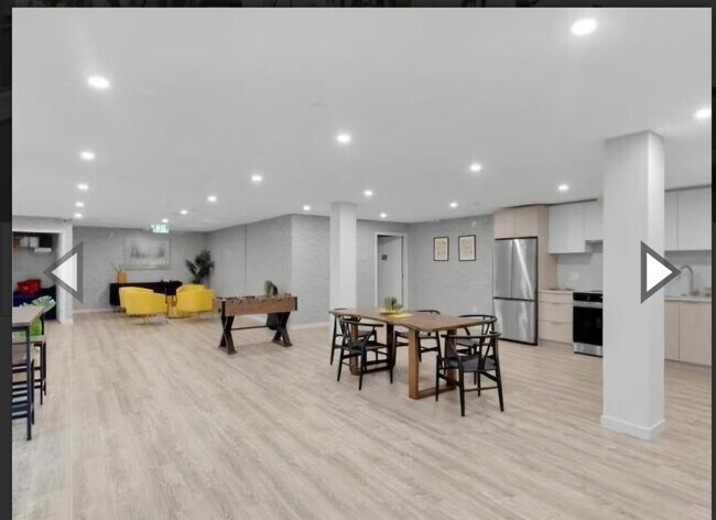 10829 140 St Unit 315