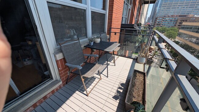 Photo - 333 S Desplaines St Unit 513