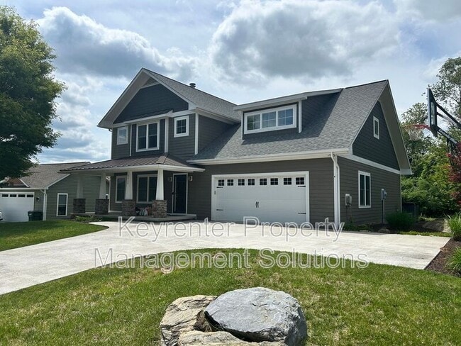 Photo - 2440 Belvue Rd