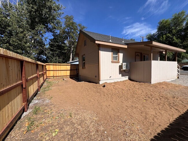 Photo - 1412 Cornell St