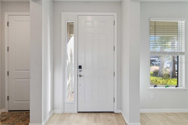 Photo - 5660 Blue Reef Pl