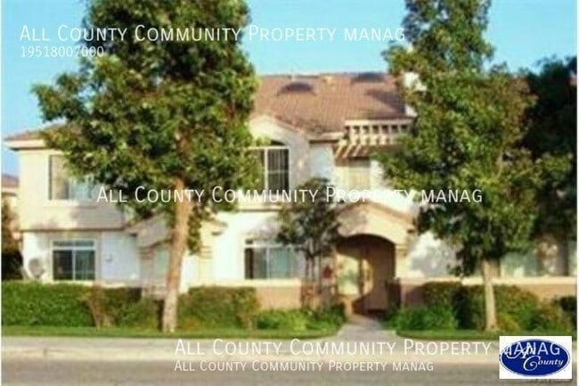 Building Photo - 1042 N Turner Ave Unit 216