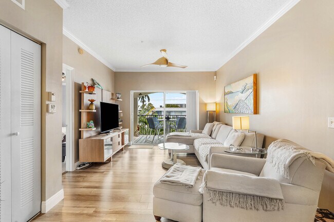 Photo - 4411 Tuscany Way