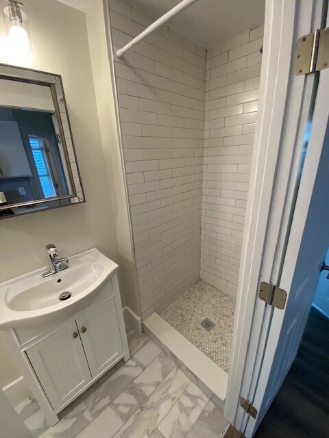 Photo - 100 H St