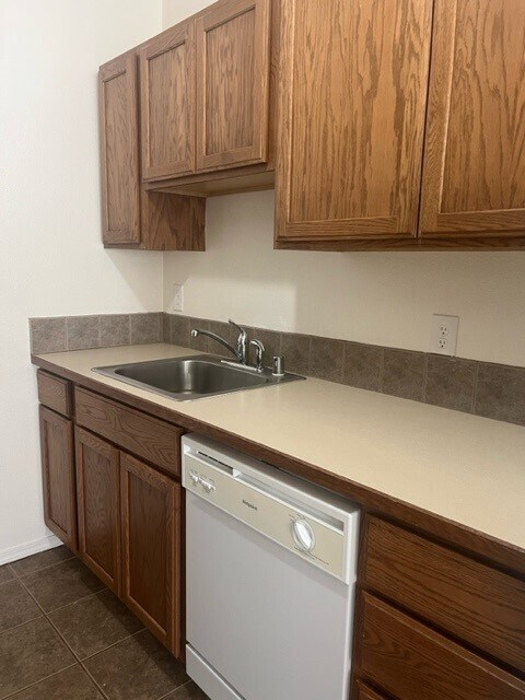 Photo - Astor Terrace Apartments