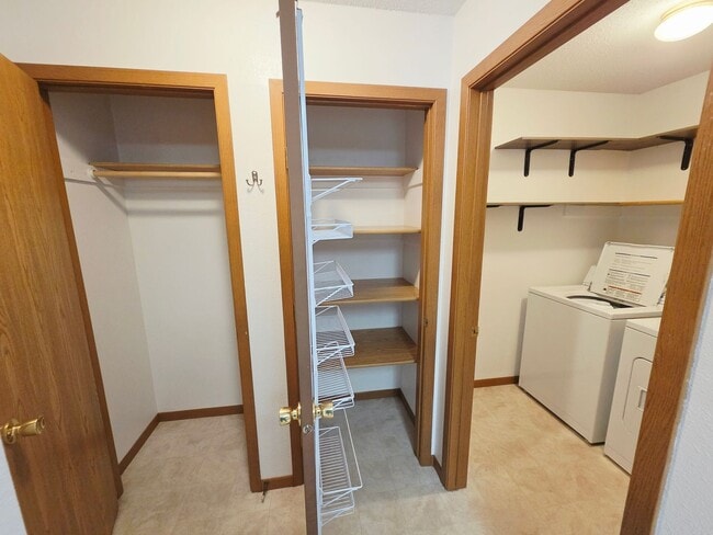 Photo - 1909 Kyle Lane Northwest Unit Apt 45