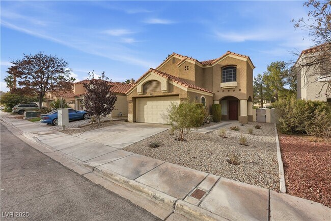 Photo - 1849 Derbyshire Dr