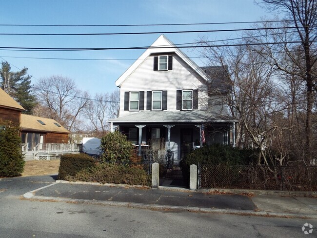 Building Photo - 92 Rockland St Unit 1 Rental