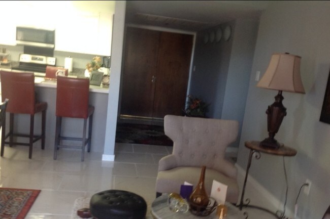 Photo - 7950 E Camelback Rd Unidad 402