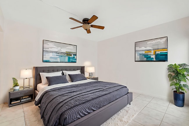 Photo - 2970 NE 16th Ave Unidad B211