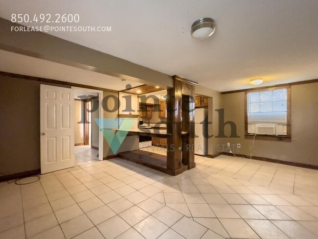 Photo - 2615 W Jackson St Unit B