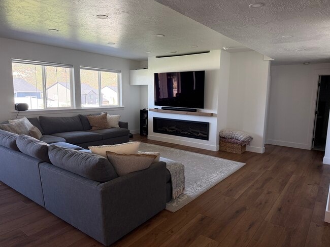 Photo - 14681 S Short Oak Cv
