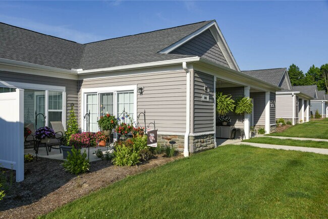 Photo - Heyday Oak Creek