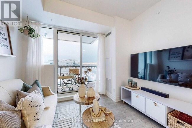 Photo - 10 Rouge Valley Dr W Unité 910A