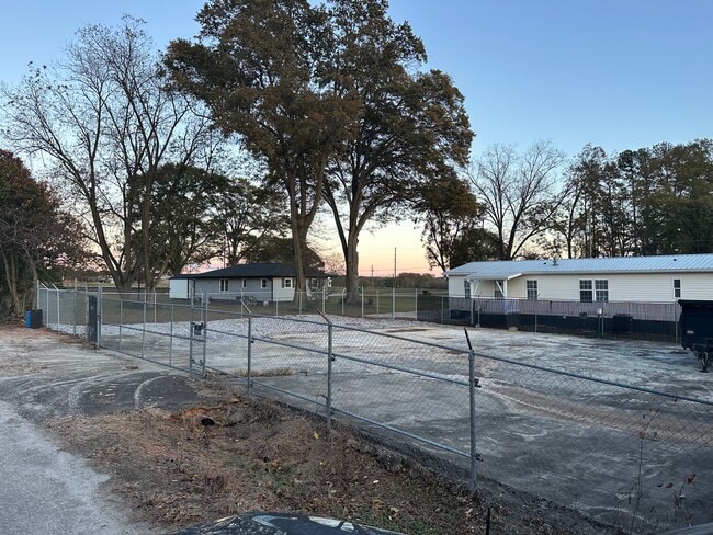 Photo - 38 Shuford St