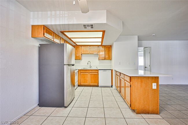 Photo - 8410 Eldora Ave Unit 1020