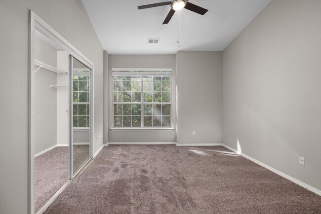 Cary Greens At Preston apartments — community photo