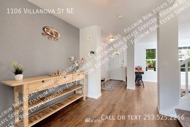 Photo - 1106 Villanova St NE