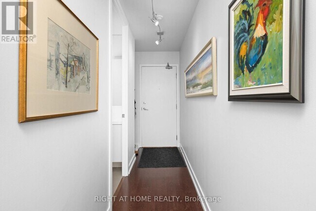 Photo - 66 Portland St Unit PH 805