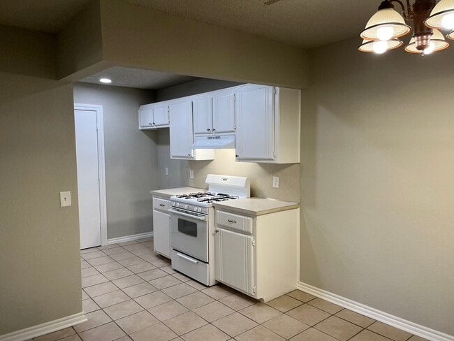 Photo - 1207 Sequoyah Cir