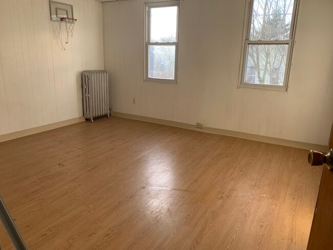 Bedroom two - 123 Morris Ave