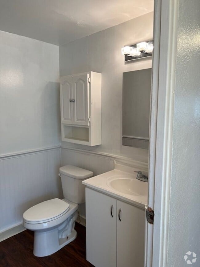 Building Photo - 85-869 Piliuka Pl Unit Downstairs (3BDR) Rental