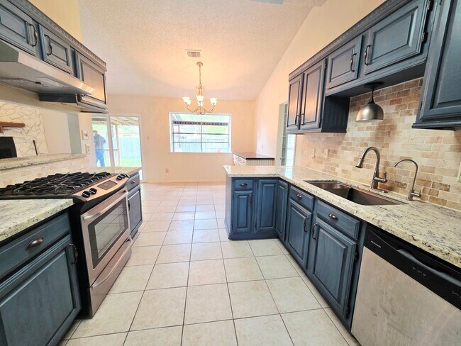 Photo - 3218 Glade Springs Dr