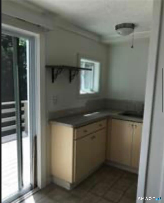 Photo - 7 Summit Ave